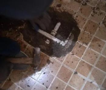 镇江卫生间漏水维修公司为您分享下卫生间渗水如何处理及注意事项